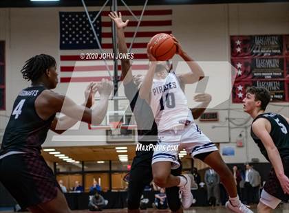 Thumbnail 3 in Seton Hall Prep vs. Rutgers Prep (HoopGroup NJ Tip Off Classic) photogallery.