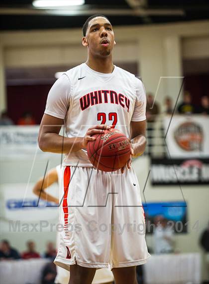 Thumbnail 3 in Whitney Young vs. Oak Hill Academy (Spalding Hoophall Classic) photogallery.