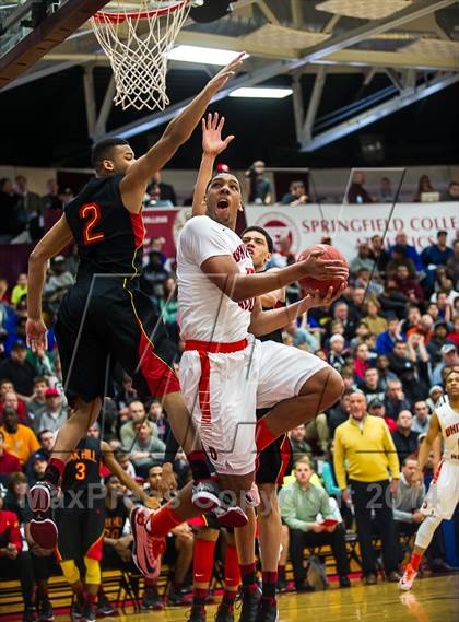Thumbnail 3 in Whitney Young vs. Oak Hill Academy (Spalding Hoophall Classic) photogallery.