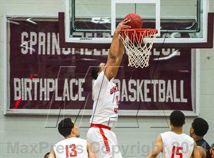 Thumbnail 3 in Whitney Young vs. Oak Hill Academy (Spalding Hoophall Classic) photogallery.