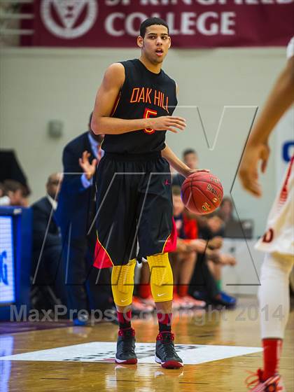 Thumbnail 3 in Whitney Young vs. Oak Hill Academy (Spalding Hoophall Classic) photogallery.