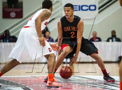 Thumbnail 2 in Whitney Young vs. Oak Hill Academy (Spalding Hoophall Classic) photogallery.