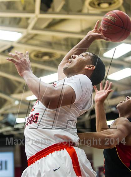 Thumbnail 1 in Whitney Young vs. Oak Hill Academy (Spalding Hoophall Classic) photogallery.