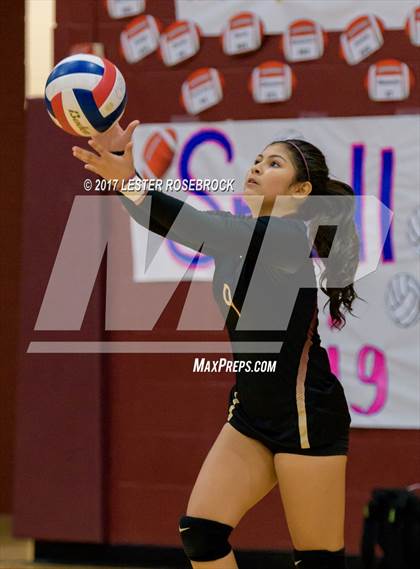 Thumbnail 3 in San Diego @ Cotulla photogallery.