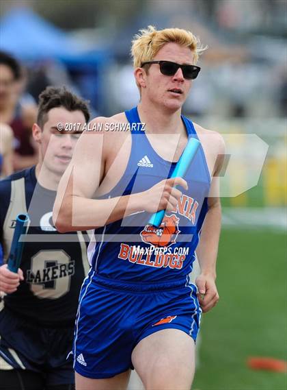 Thumbnail 3 in Rush-Henrietta Relays photogallery.