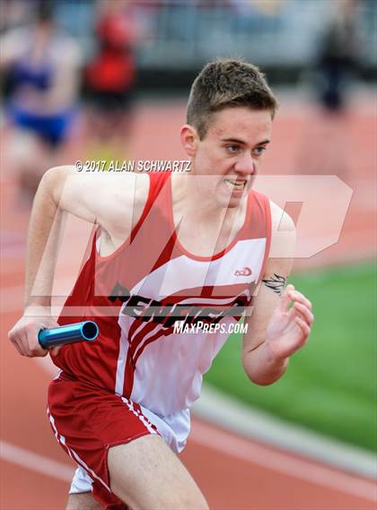 Thumbnail 1 in Rush-Henrietta Relays photogallery.