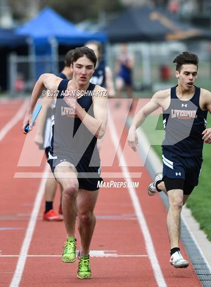 Thumbnail 1 in Rush-Henrietta Relays photogallery.