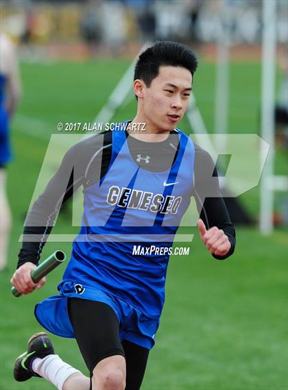 Thumbnail 2 in Rush-Henrietta Relays photogallery.