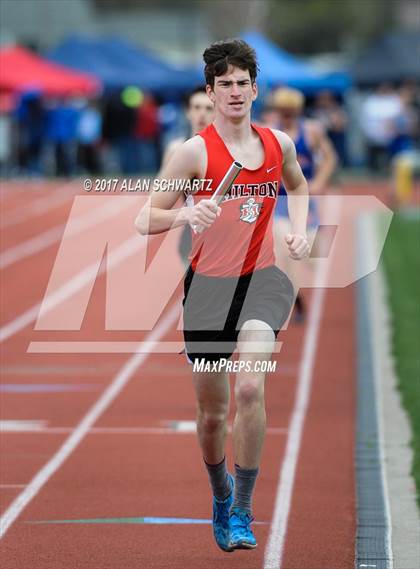 Thumbnail 2 in Rush-Henrietta Relays photogallery.