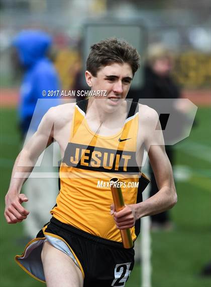 Thumbnail 1 in Rush-Henrietta Relays photogallery.