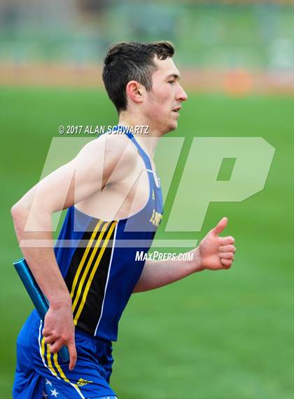 Thumbnail 3 in Rush-Henrietta Relays photogallery.