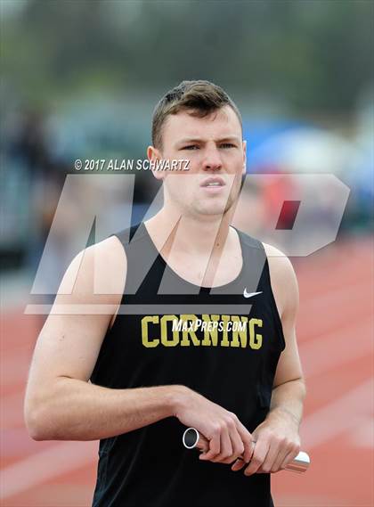 Thumbnail 2 in Rush-Henrietta Relays photogallery.