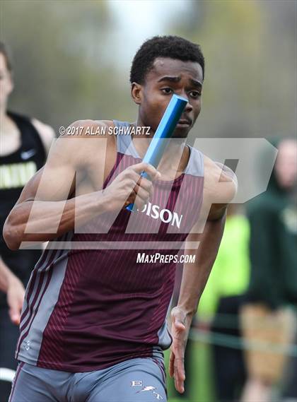Thumbnail 1 in Rush-Henrietta Relays photogallery.