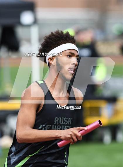 Thumbnail 1 in Rush-Henrietta Relays photogallery.