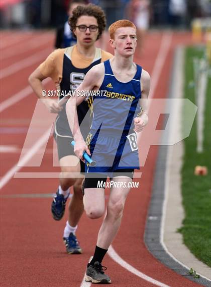 Thumbnail 1 in Rush-Henrietta Relays photogallery.