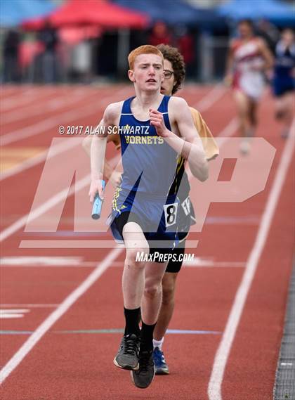 Thumbnail 2 in Rush-Henrietta Relays photogallery.