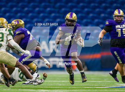 Thumbnail 2 in Miller vs. DeSoto photogallery.