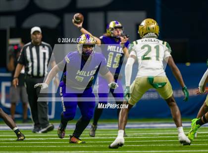 Thumbnail 3 in Miller vs. DeSoto photogallery.