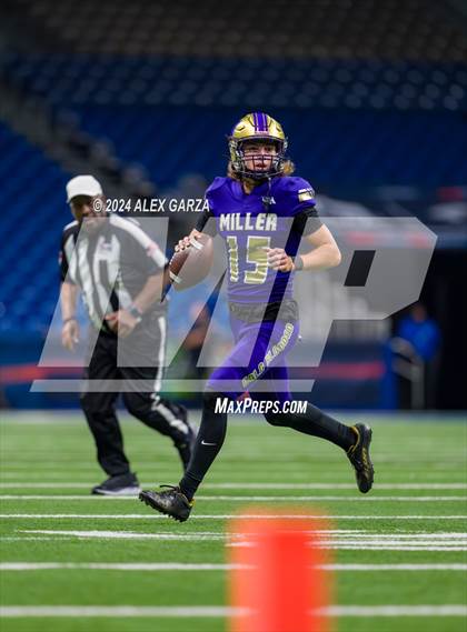 Thumbnail 2 in Miller vs. DeSoto photogallery.