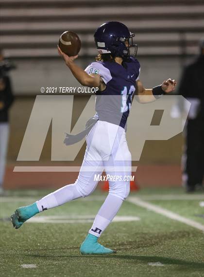 Thumbnail 2 in Grantsville vs. Juan Diego (UHSAA 3A Semifinal) photogallery.