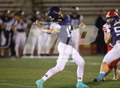 Thumbnail 3 in Grantsville vs. Juan Diego (UHSAA 3A Semifinal) photogallery.