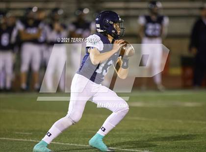 Thumbnail 3 in Grantsville vs. Juan Diego (UHSAA 3A Semifinal) photogallery.