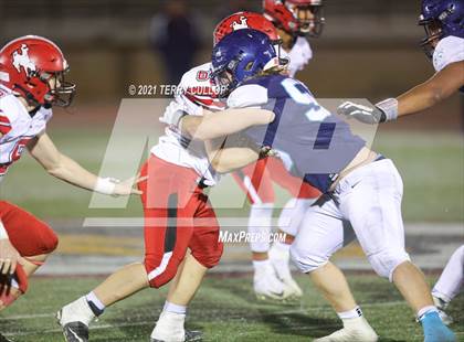 Thumbnail 2 in Grantsville vs. Juan Diego (UHSAA 3A Semifinal) photogallery.