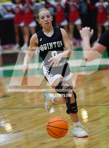 Thumbnail 3 in Stigler vs. Quinton photogallery.