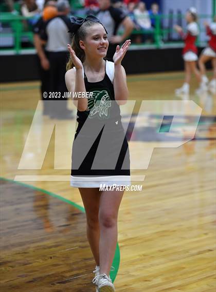 Thumbnail 2 in Stigler vs. Quinton photogallery.