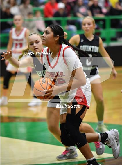 Thumbnail 1 in Stigler vs. Quinton photogallery.