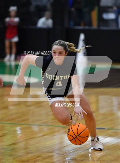 Thumbnail 3 in Stigler vs. Quinton photogallery.
