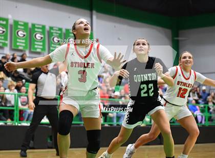 Thumbnail 3 in Stigler vs. Quinton photogallery.