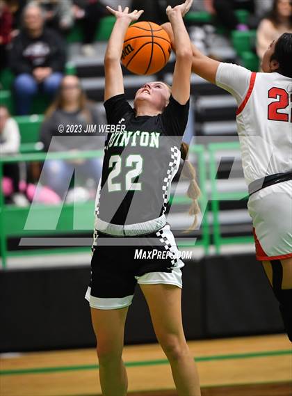 Thumbnail 1 in Stigler vs. Quinton photogallery.