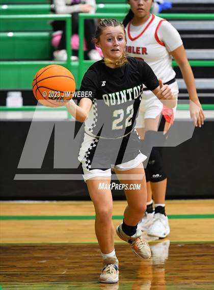 Thumbnail 2 in Stigler vs. Quinton photogallery.