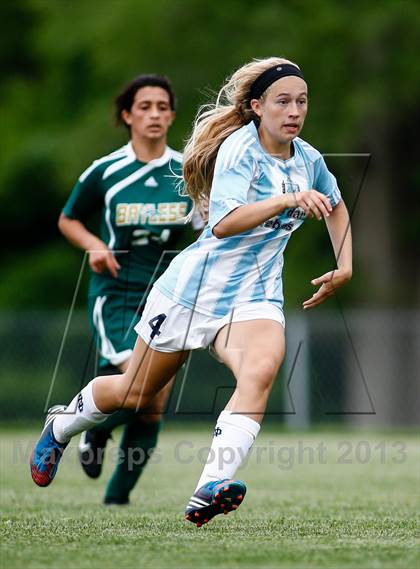Thumbnail 2 in Notre Dame vs Bayless (MSHSAA Class 1 District 2 Final) photogallery.