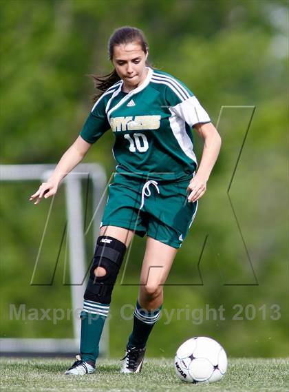 Thumbnail 3 in Notre Dame vs Bayless (MSHSAA Class 1 District 2 Final) photogallery.