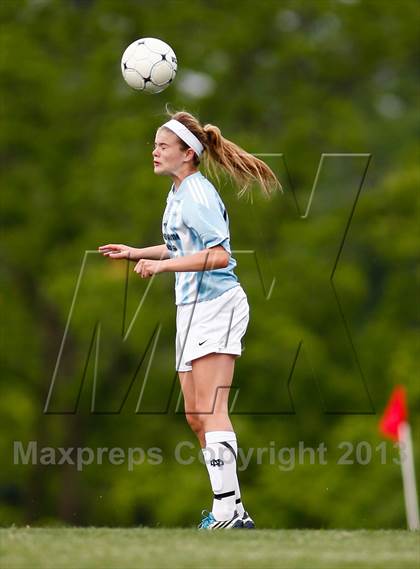 Thumbnail 2 in Notre Dame vs Bayless (MSHSAA Class 1 District 2 Final) photogallery.