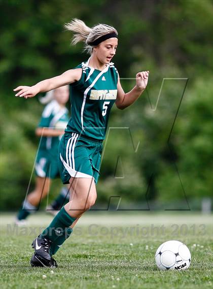 Thumbnail 2 in Notre Dame vs Bayless (MSHSAA Class 1 District 2 Final) photogallery.