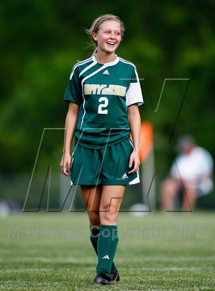 Thumbnail 3 in Notre Dame vs Bayless (MSHSAA Class 1 District 2 Final) photogallery.