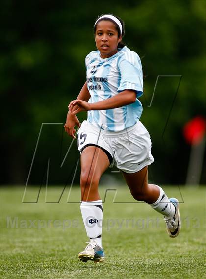 Thumbnail 3 in Notre Dame vs Bayless (MSHSAA Class 1 District 2 Final) photogallery.