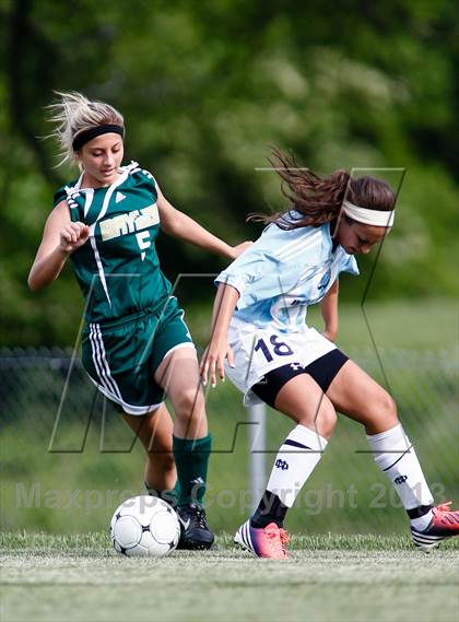 Thumbnail 1 in Notre Dame vs Bayless (MSHSAA Class 1 District 2 Final) photogallery.
