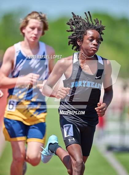 Thumbnail 2 in Lake Houston Conquerors Invitational (1600M) photogallery.