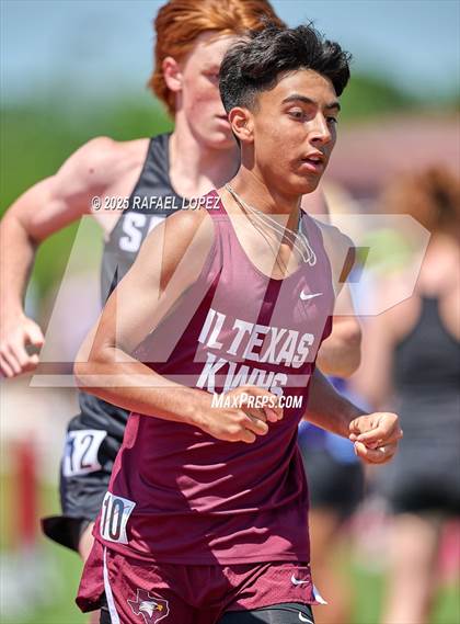 Thumbnail 1 in Lake Houston Conquerors Invitational (1600M) photogallery.