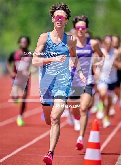 Thumbnail 3 in Lake Houston Conquerors Invitational (1600M) photogallery.