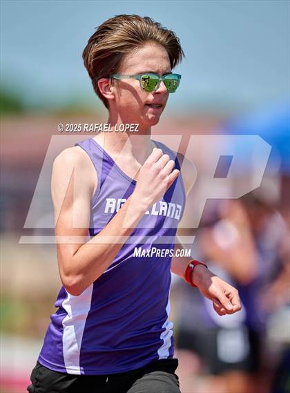 Thumbnail 3 in Lake Houston Conquerors Invitational (1600M) photogallery.