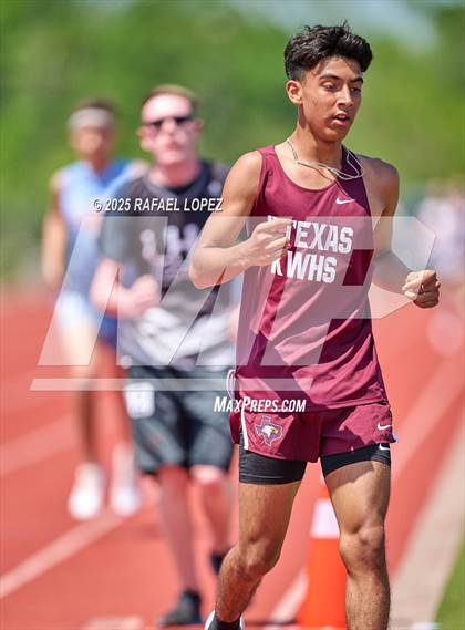 Thumbnail 3 in Lake Houston Conquerors Invitational (1600M) photogallery.