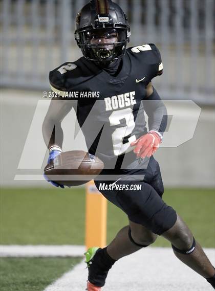 Thumbnail 2 in Rouse vs. Liberty Hill photogallery.