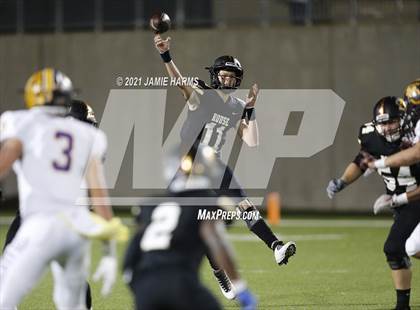 Thumbnail 1 in Rouse vs. Liberty Hill photogallery.
