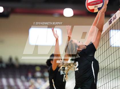 Thumbnail 2 in Waxahachie vs Red Oak photogallery.