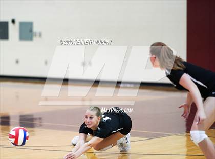 Thumbnail 3 in Waxahachie vs Red Oak photogallery.